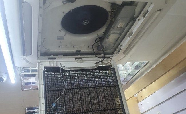 Retail Store AC